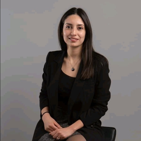 Photo of Farah Selmi